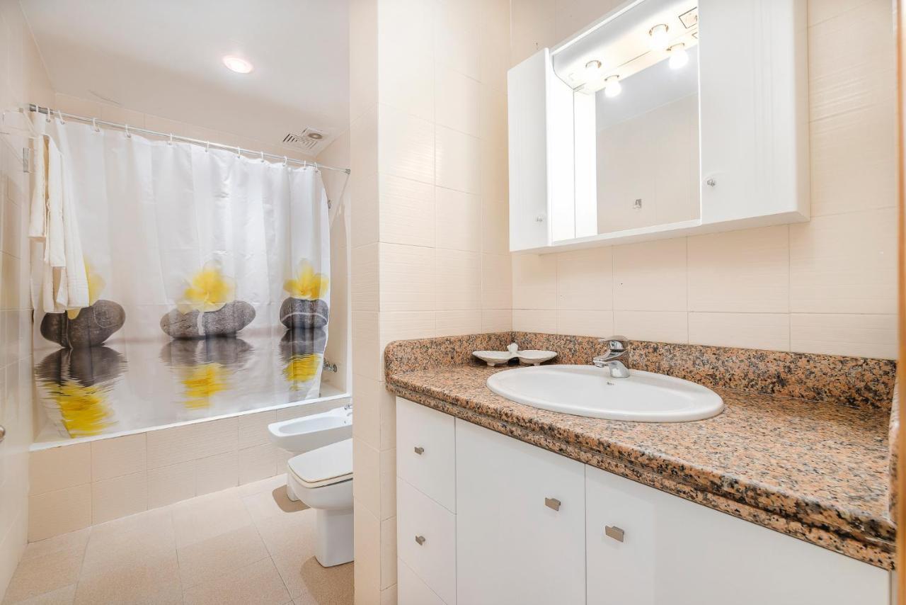 Apartamento Playa De Los Pinos Алкудия Екстериор снимка